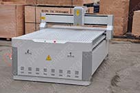 Фрезерный станок с ЧПУ RJ 1218 Фрезерный станок с ЧПУ RJ 1218