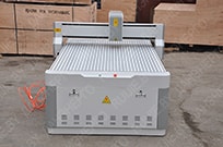 Фрезерный станок с ЧПУ RJ 1218 Фрезерный станок с ЧПУ RJ 1218