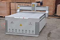 Фрезерный станок с ЧПУ RJ 1218 Фрезерный станок с ЧПУ RJ 1218