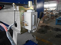 Фрезерный станок с ЧПУ RJ 1318 Фрезерный станок с ЧПУ RJ 1318