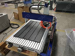 Фрезерный станок с ЧПУ RJ 6090 настольный Фрезерный станок с ЧПУ RJ 6090 настольный