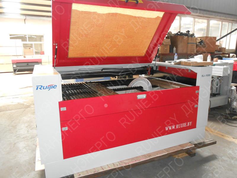 Лазерно-гравировальный станок RJ 1390 Лазерно-гравировальный станок RJ 1390